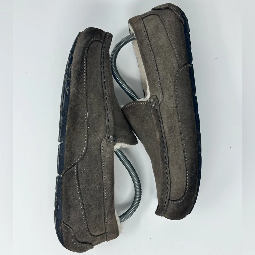 UGG luxurious suede